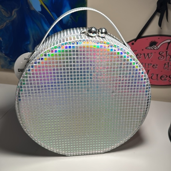 Ulta Beauty's Disco Dreams Beauty Box NWT - Picture 5 of 8